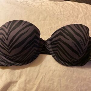 VS Pink strapless bra